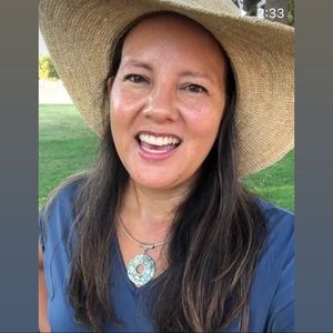 Meet your Posher, Andrea